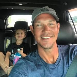 Meet your Posher, Corey